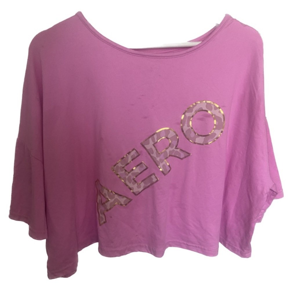 XL-L pink Aeropostale top will come with free XL-L shorts if ordered